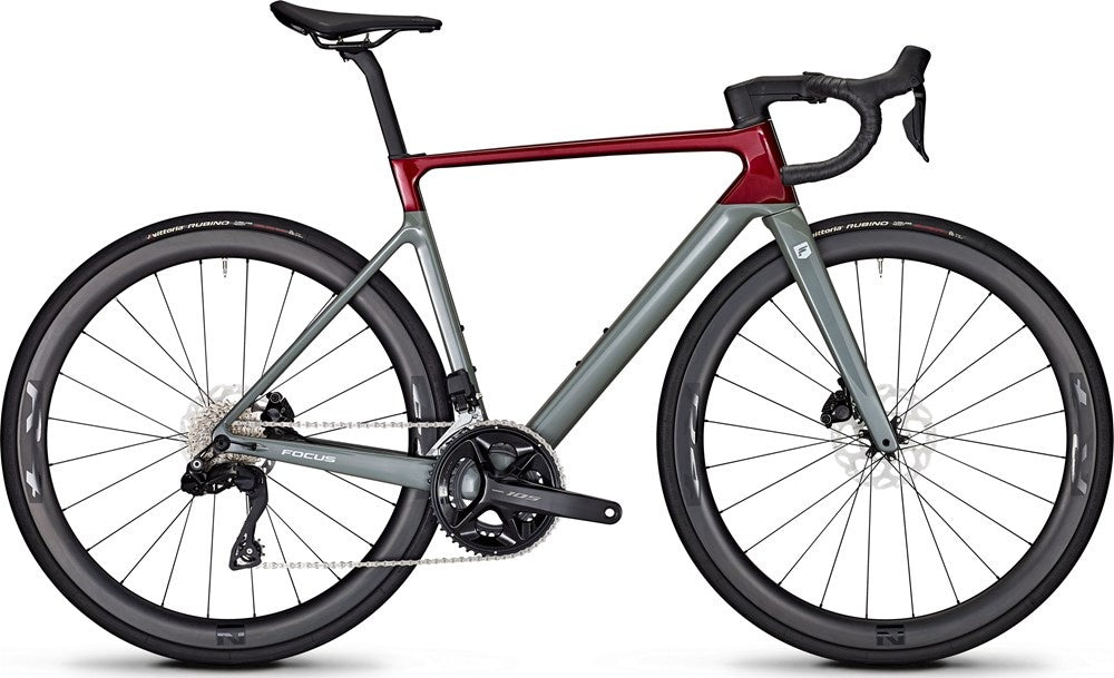 Focus F24 Izalco Max 8.9